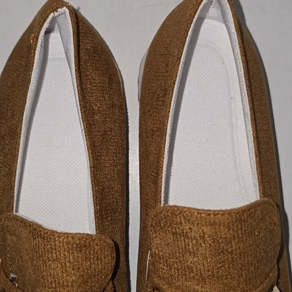 SHEIN Brown and Gold Flats Moccasin-Style Loafers - Picture 9 of 11